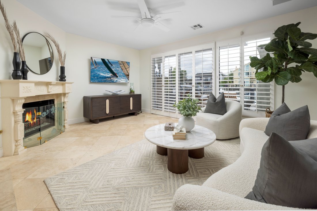 Townhouse in Huntington Beach, California, United States 5 - 18994510