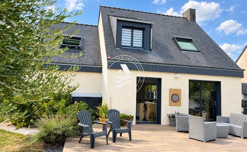 House in Le Bono, Brittany, France 1