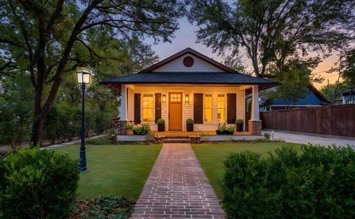House in Granbury, Texas, United States 1