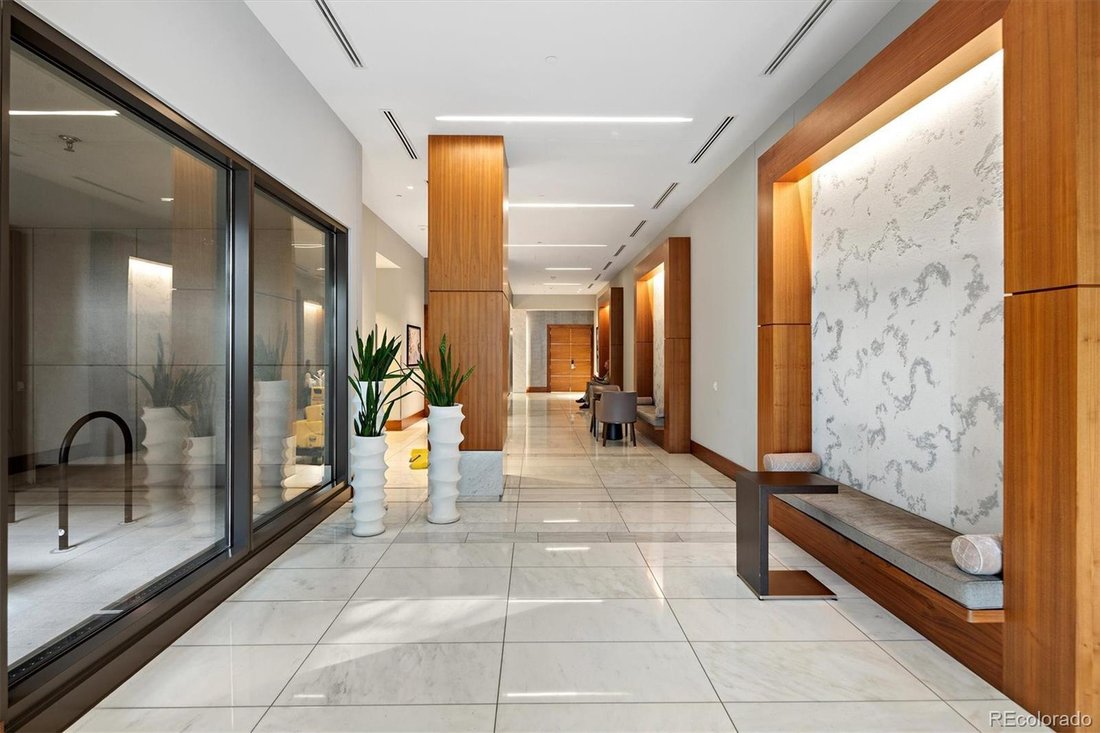 Condo in Denver, Colorado, United States 4 - 18995260