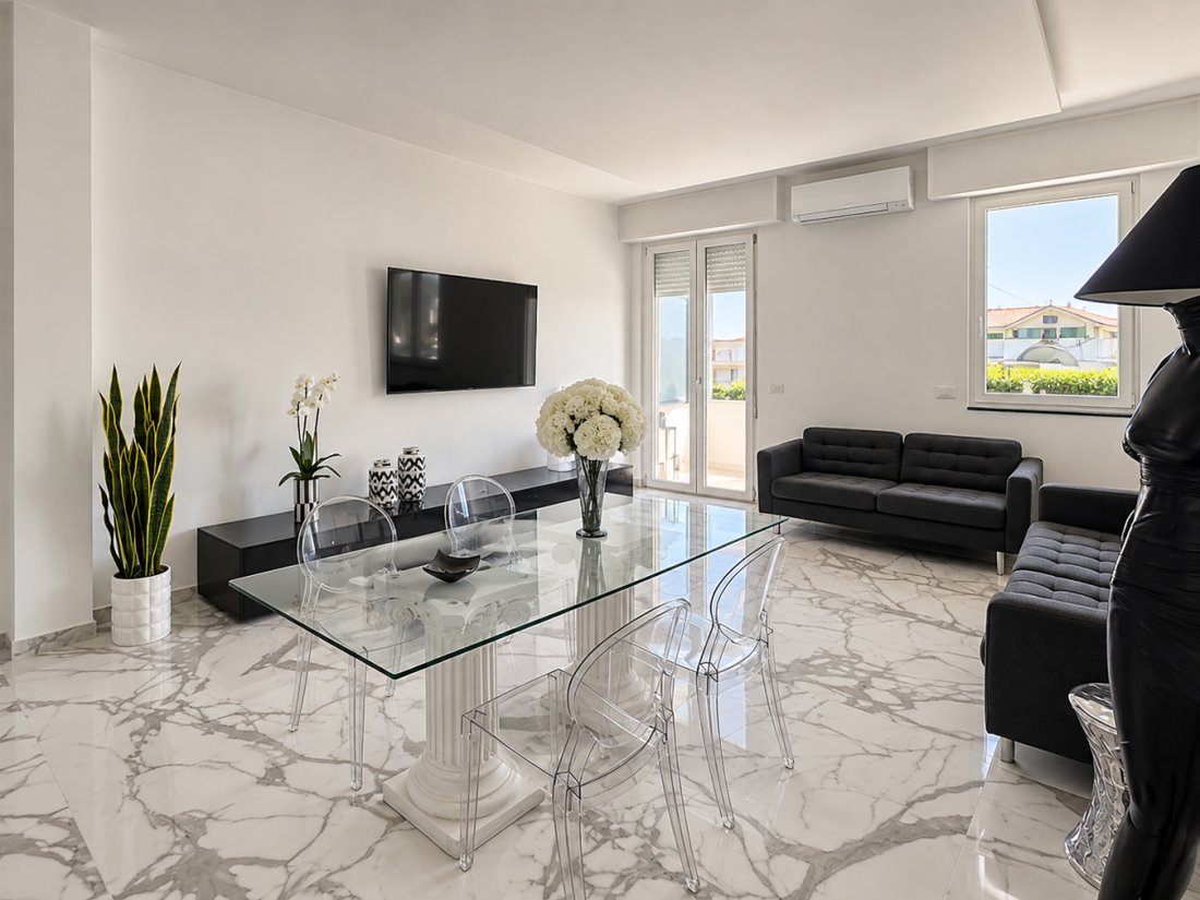Apartment in Centro, Forte dei Marmi, Tuscany 1 - 18995264