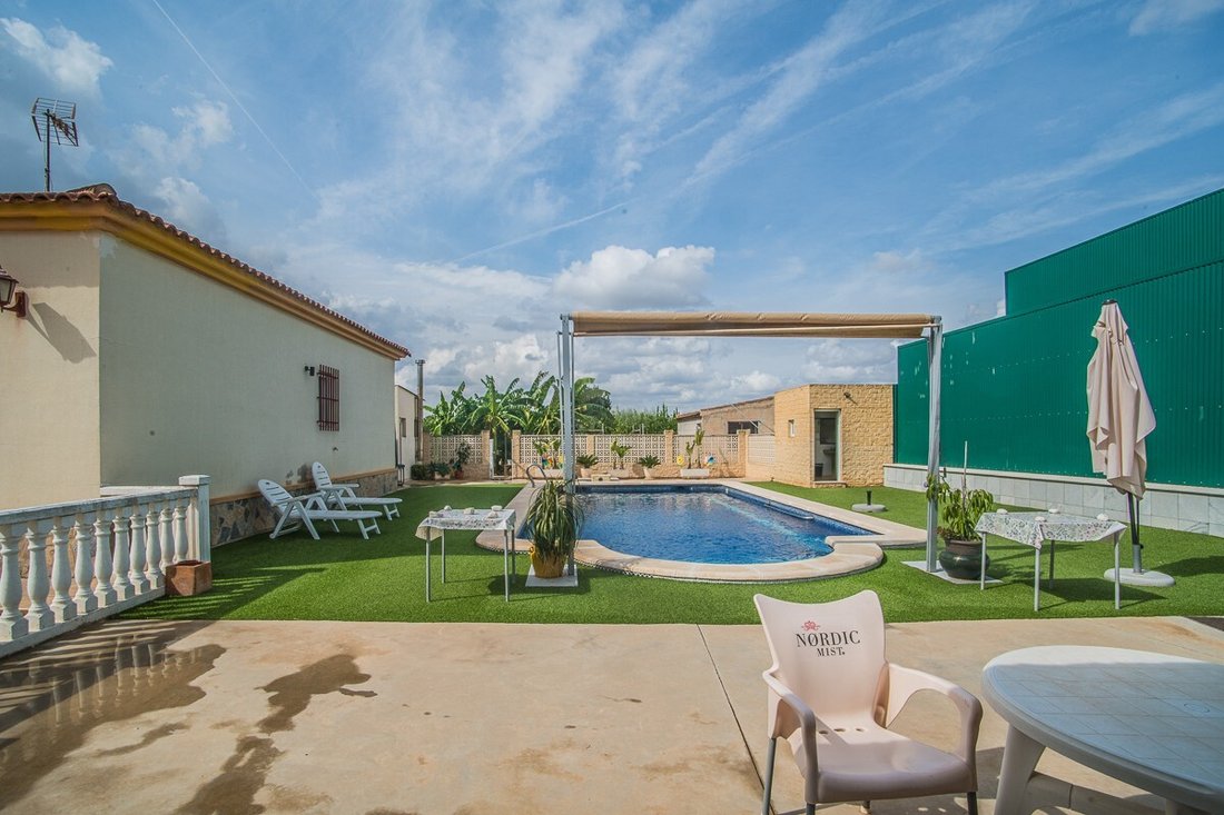 Villa in Orihuela, Valencian Community, Spain 5 - 18997134
