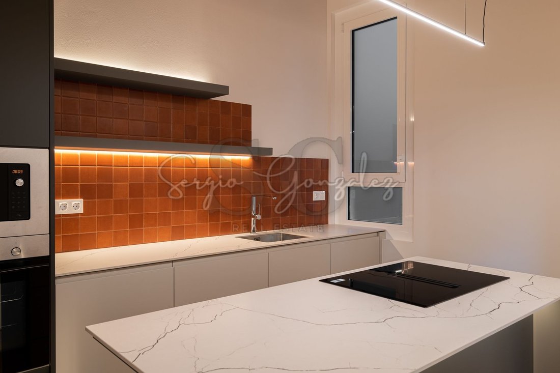 Apartment in Eixample, Barcelona, Spain 5 - 18996509