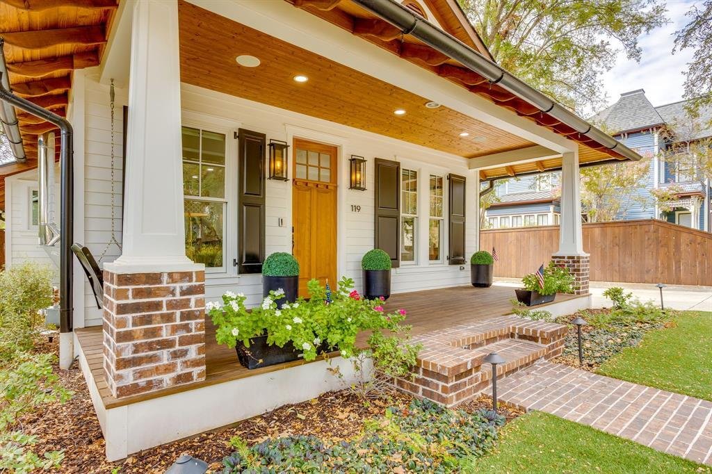 House in Granbury, Texas, United States 5 - 18996042