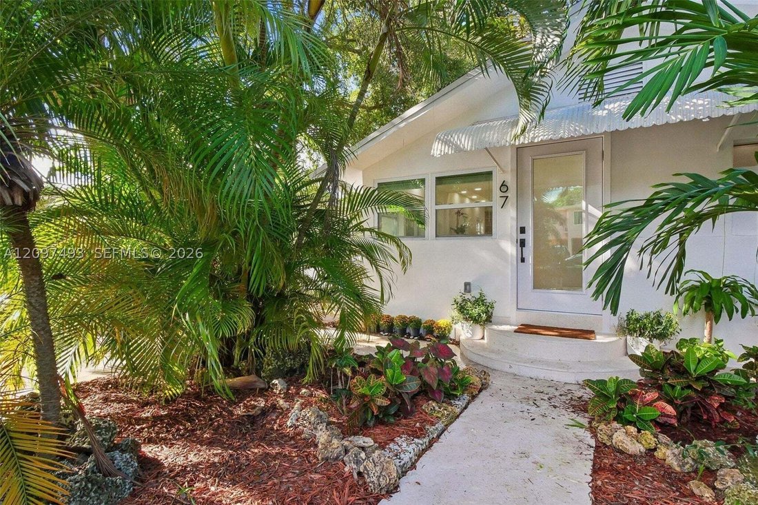 House in Miami, Florida, United States 1 - 18995697