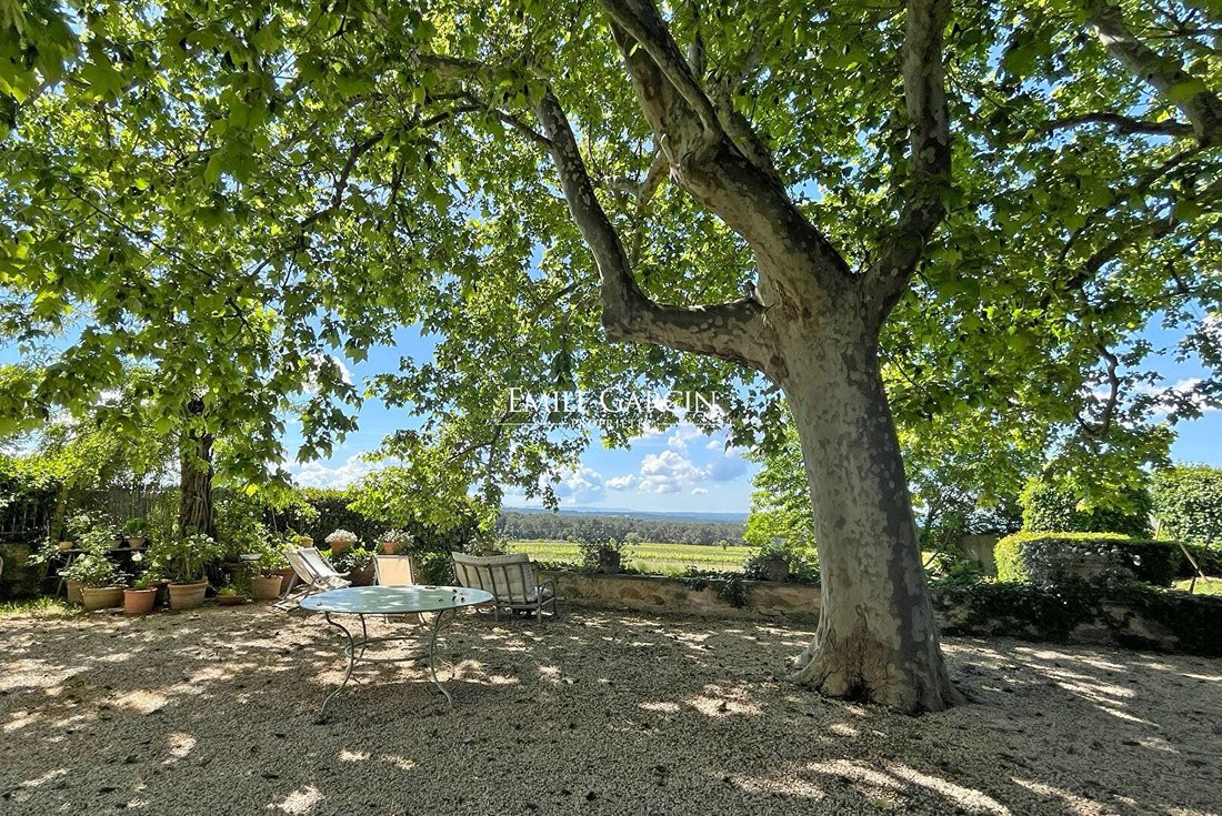 Villa in Lambesc, Provence-Alpes-Côte d'Azur, France 2 - 14758969