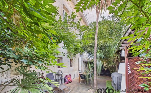 House in Saint Jean-Belcier-Carle Vernet-Albert 1er, Bordeaux, France 1