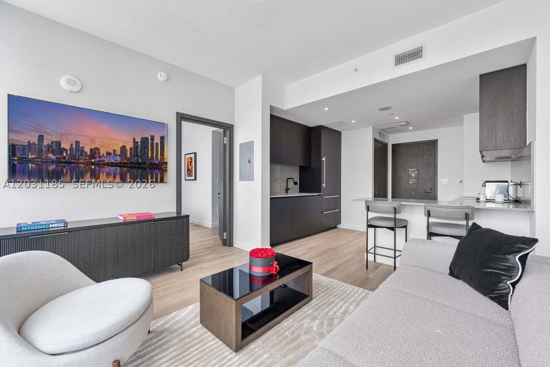 Condo in Miami, Florida, United States 3 - 18995690