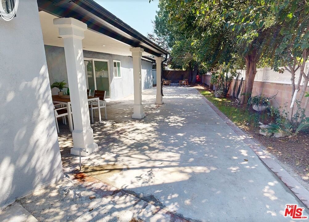 House in Los Angeles, California, United States 3 - 18995312