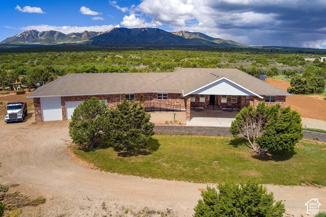 House in Monticello, Utah, United States 5 - 16593265