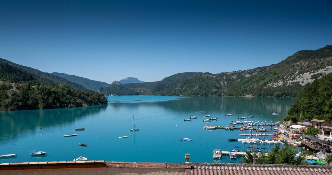House in Saint-Julien-du-Verdon, Provence-Alpes-Côte d'Azur, France 1 - 18410774