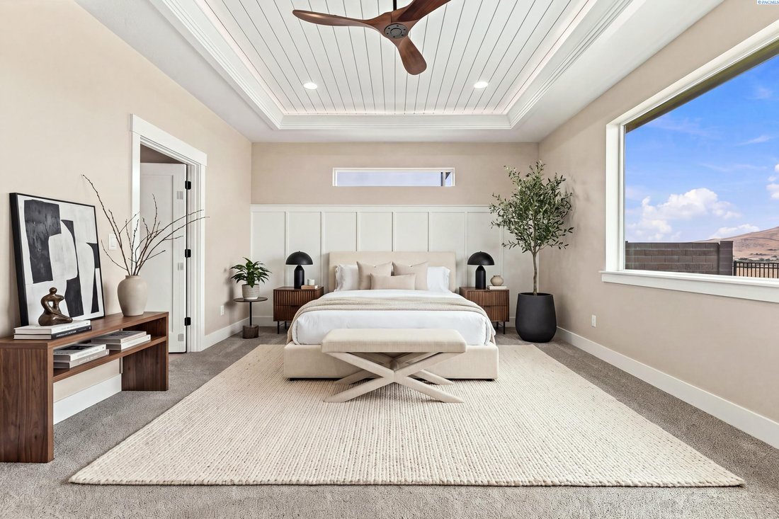 House in West Richland, Washington, United States 4 - 18086090