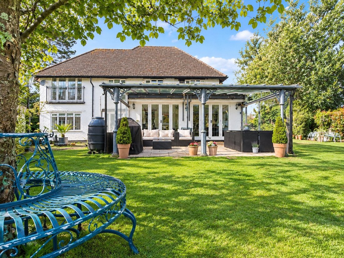 Haus in Lymington, England 2 - 18925639