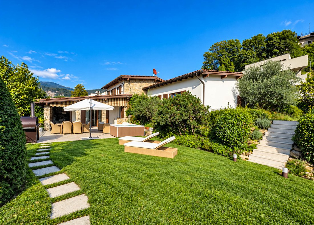 Villa in Mendrisio, Ticino, Switzerland 2 - 18992903