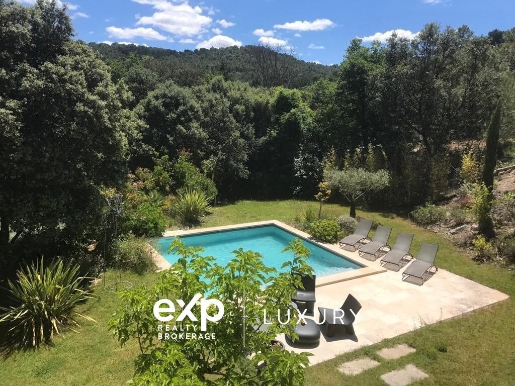 Villa in Peyrolles-en-Provence, Provence-Alpes-Côte d'Azur, France 2 - 18990721
