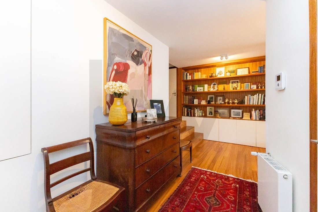 Apartment in Lordelo do Ouro e Massarelos, Porto District, Portugal 5 - 18996096