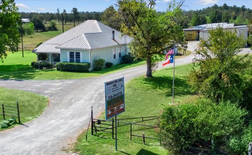 Farm Ranch in Oakhurst, Texas, United States 1
