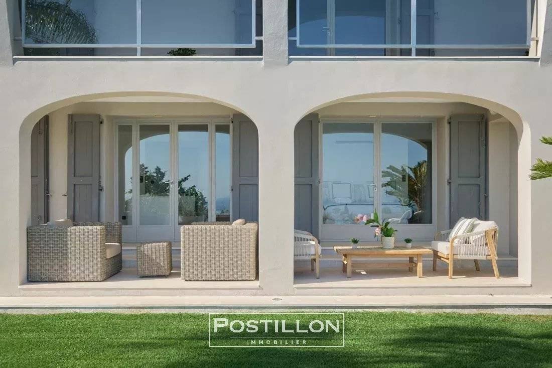 Villa in Cannes, Provence-Alpes-Côte d'Azur, France 1 - 15404902