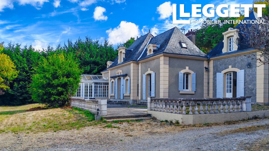 Villa in Centre Ville, Blois, France 4 - 18993868