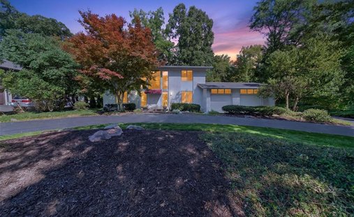 House in Farmington Hills, Michigan, United States 1