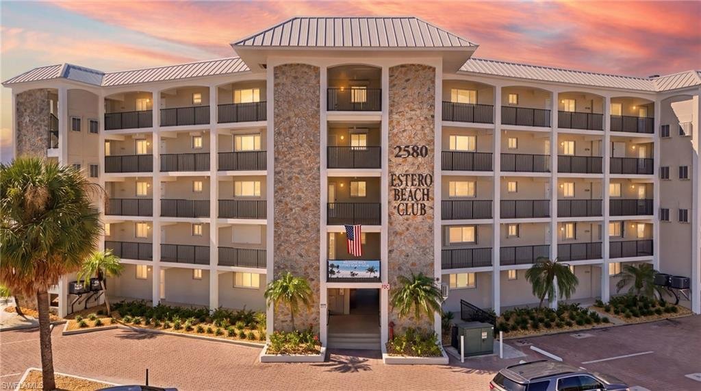 Condo in Fort Myers Beach, Florida, United States 2 - 18996875