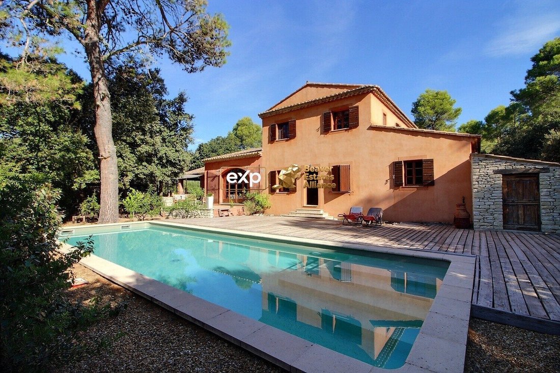 Villa in Taillades, Provence-Alpes-Côte d'Azur, France 1 - 18990717