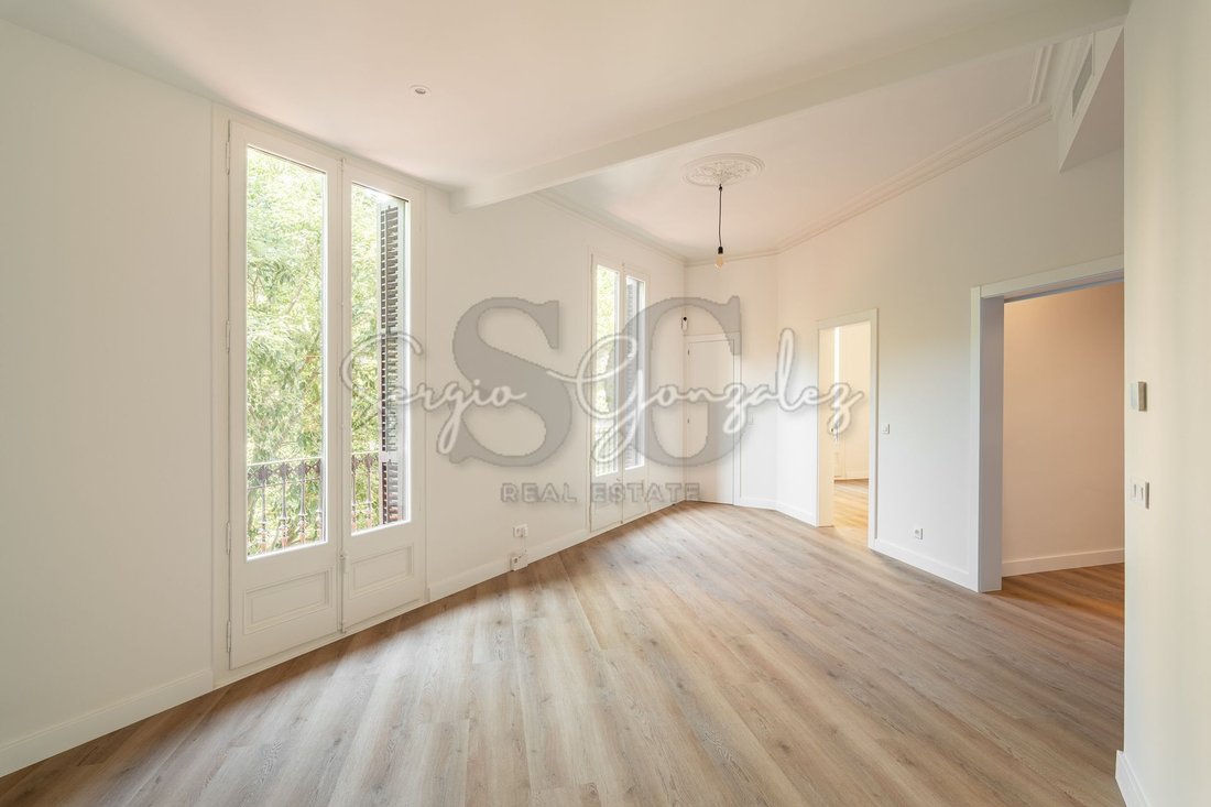 Appartamento a Eixample, Barcellona, Spagna 1 - 18996509