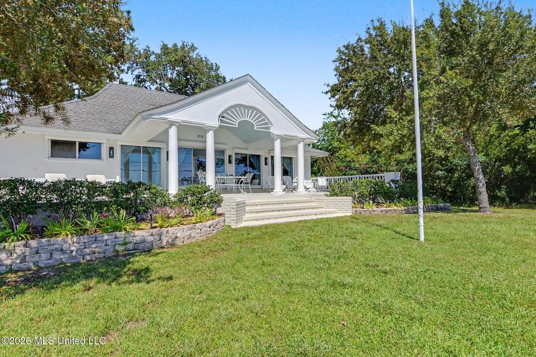 House in Waveland, Mississippi, United States 2 - 18992888