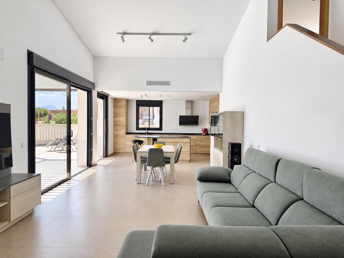 Villa in Oliva, Valencian Community, Spain 2 - 18992914