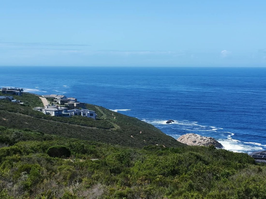 Land in Oubaai Golf Estate, Western Cape, South Africa 1 - 18994339