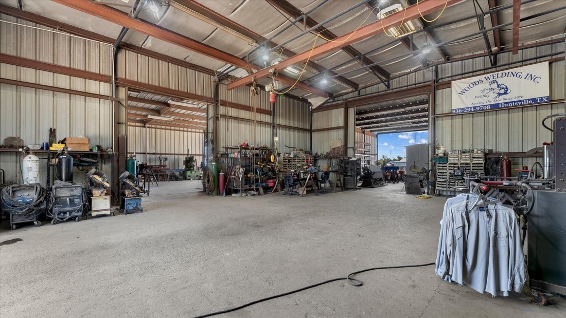 Farm Ranch in Oakhurst, Texas, United States 5 - 18996121