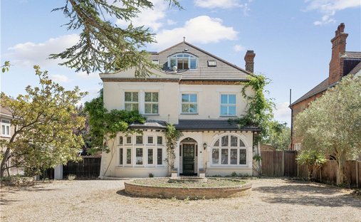 House in Epsom and Ewell, England 1