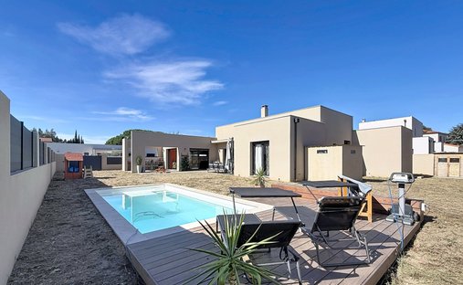 Villa in Haut Vernet-Moyen Vernet, Perpignan, France 1