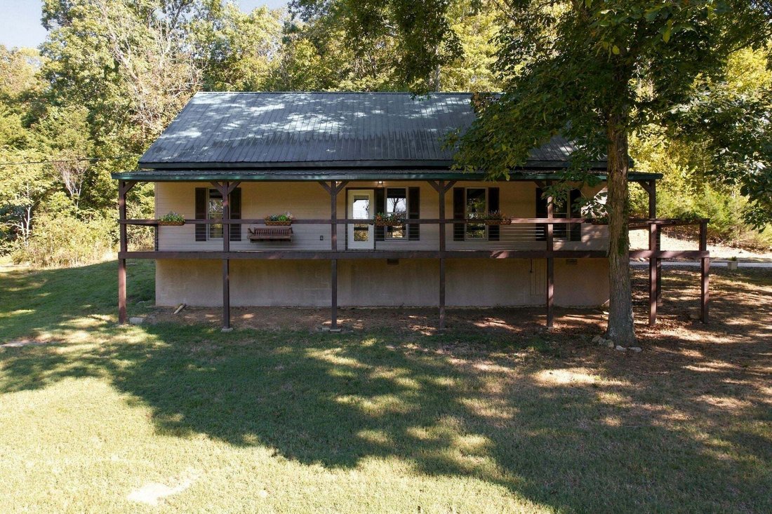 House in Pleasant Shade, Tennessee, United States 1 - 18995526