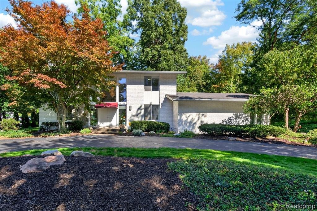 House in Farmington Hills, Michigan, United States 2 - 18996227