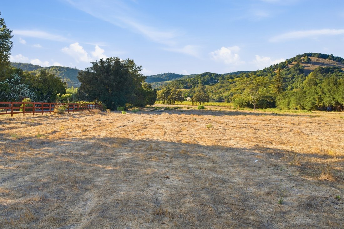 Land in Sonoma, California, United States 4 - 18998109