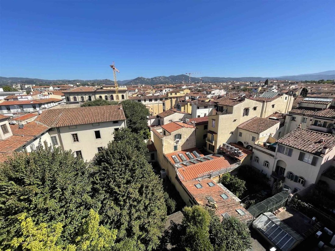 Penthouse in Centro, Florence, Tuscany 2 - 18996519