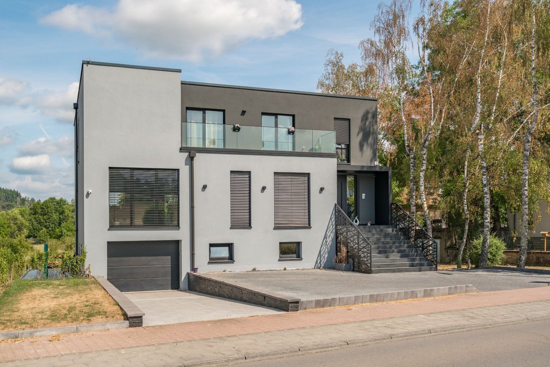 Villa in Contern, Luxembourg, Luxembourg 1 - 18995934