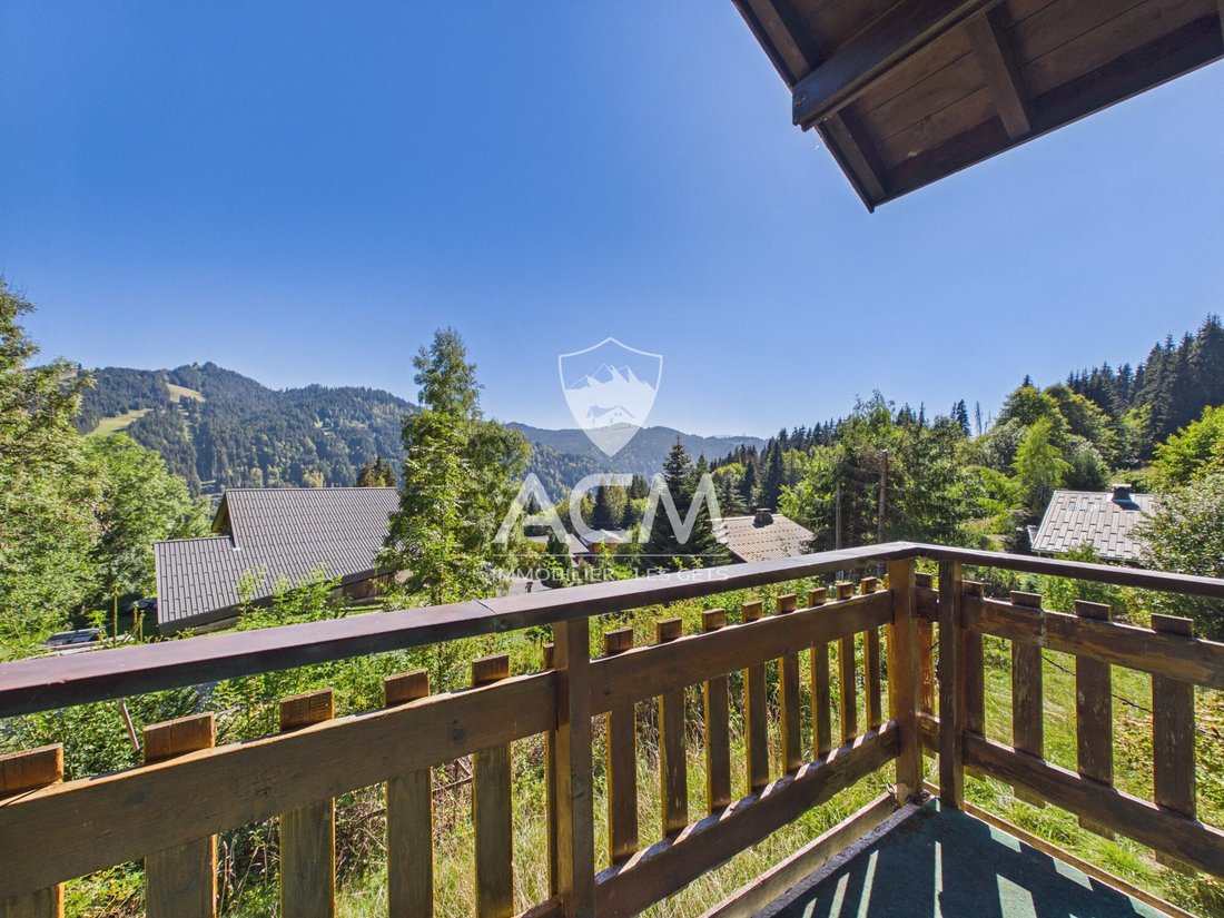 Chalet in Les Gets, Auvergne-Rhône-Alpes, France 1 - 18997929