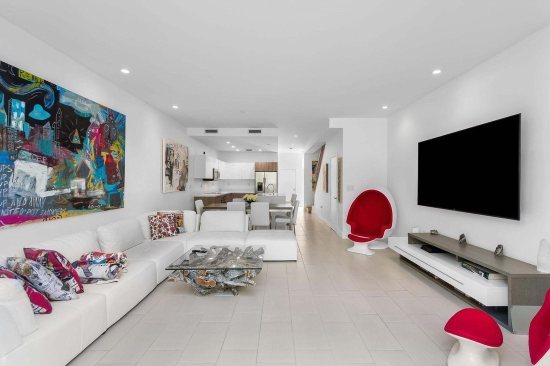Townhouse in North Miami Beach, Florida, United States 1 - 18995735