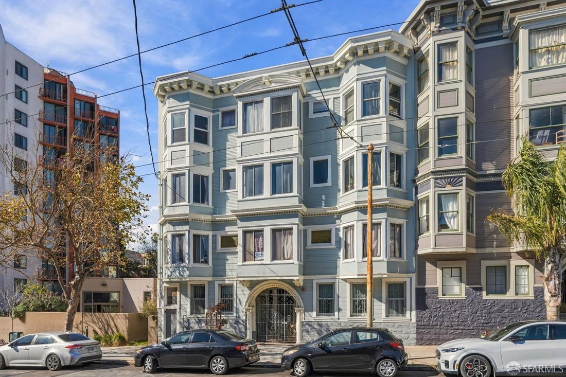 San Francisco, California, United States 3 - 18994923