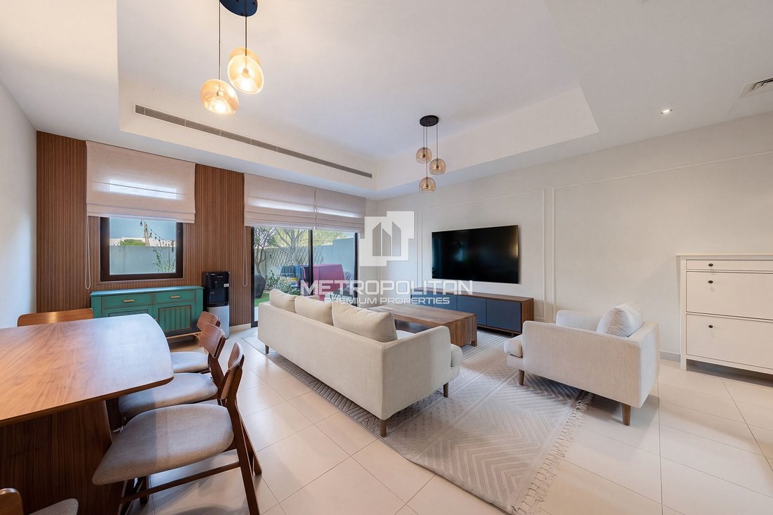 Townhouse in Al Wasl, Dubai, United Arab Emirates 2 - 18994297