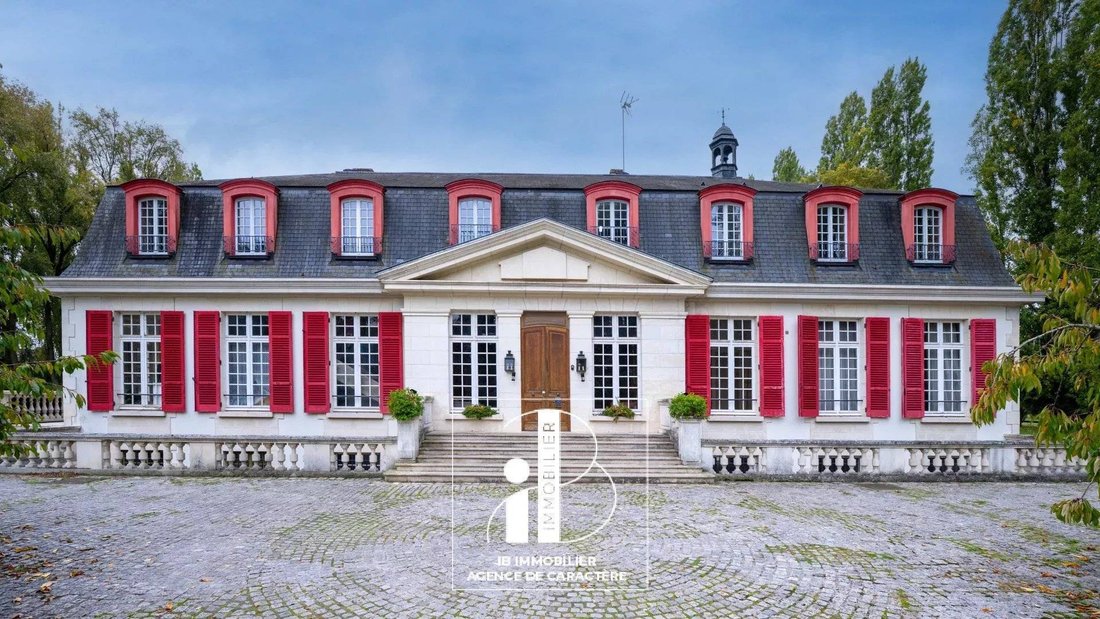 Estate in Barbizon, Ile-de-France, France 4 - 16390230