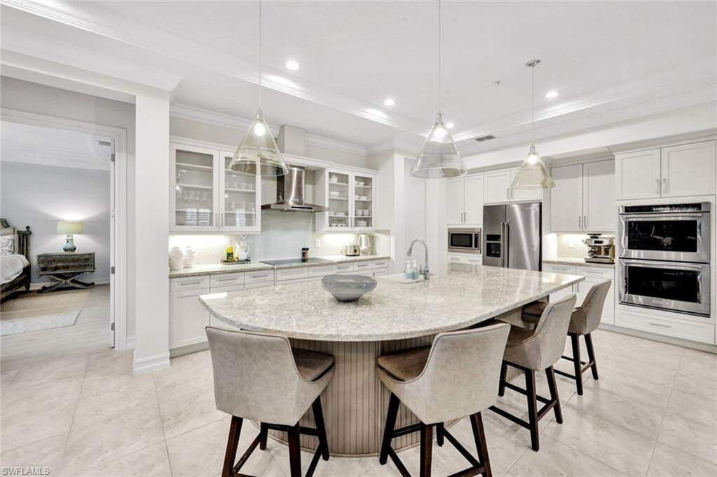 Condo in Naples, Florida, United States 4 - 18997777