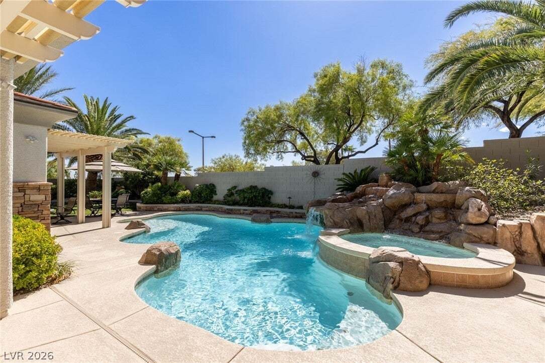House in Las Vegas, Nevada, United States 5 - 18995026