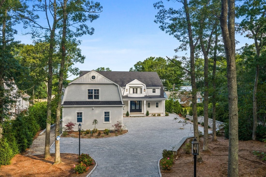 House in Mashpee, Massachusetts, United States 2 - 18996357