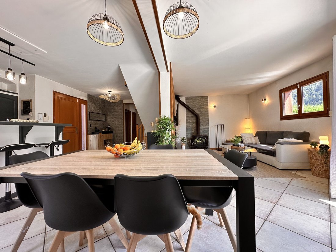 House in Sud, Scionzier, France 2 - 18496363