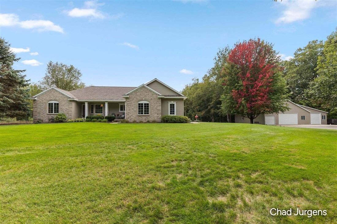 House in Hudsonville, Michigan, United States 3 - 18993463