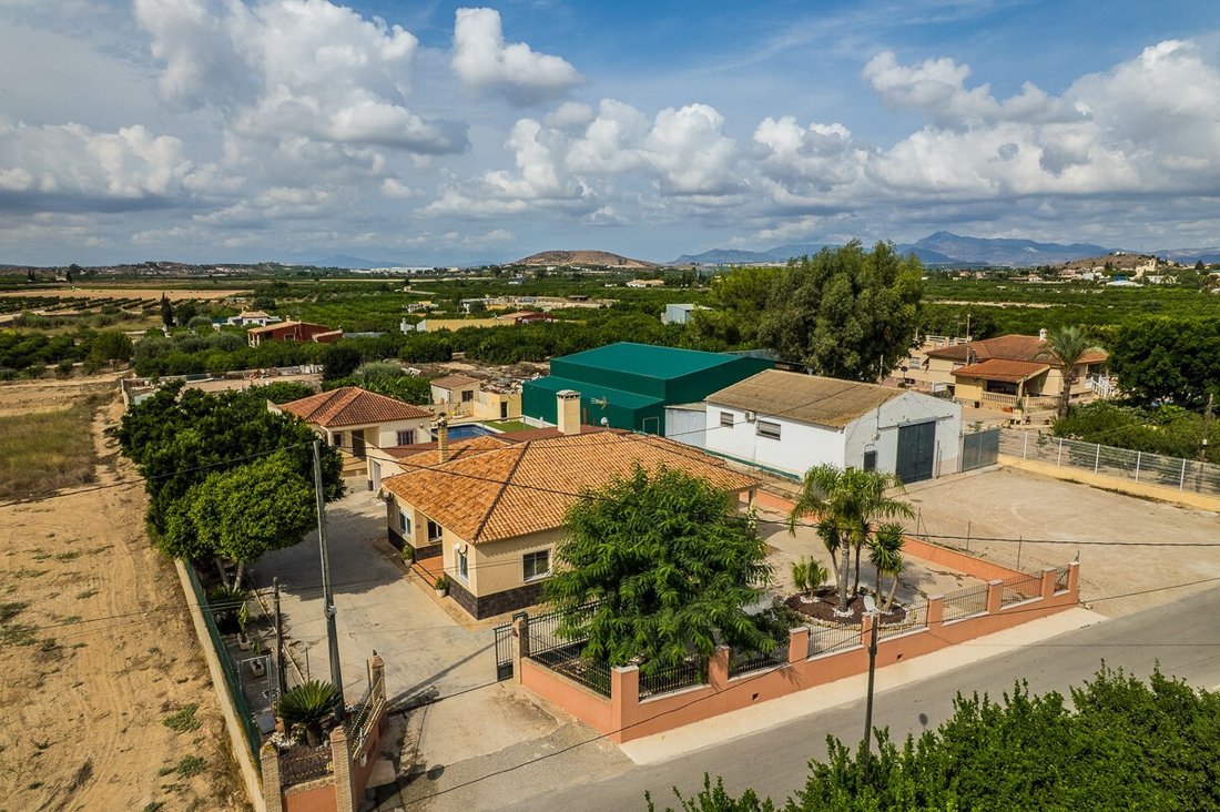 Villa in Orihuela, Valencian Community, Spain 1 - 18997134