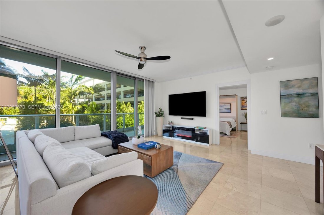 Condo in Miami, Florida, United States 4 - 18996342